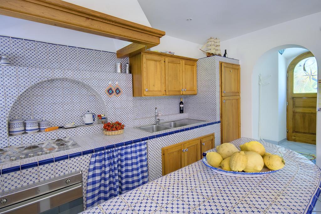 Forio di Ischia Casa Margherita Ischia חדר תמונה
